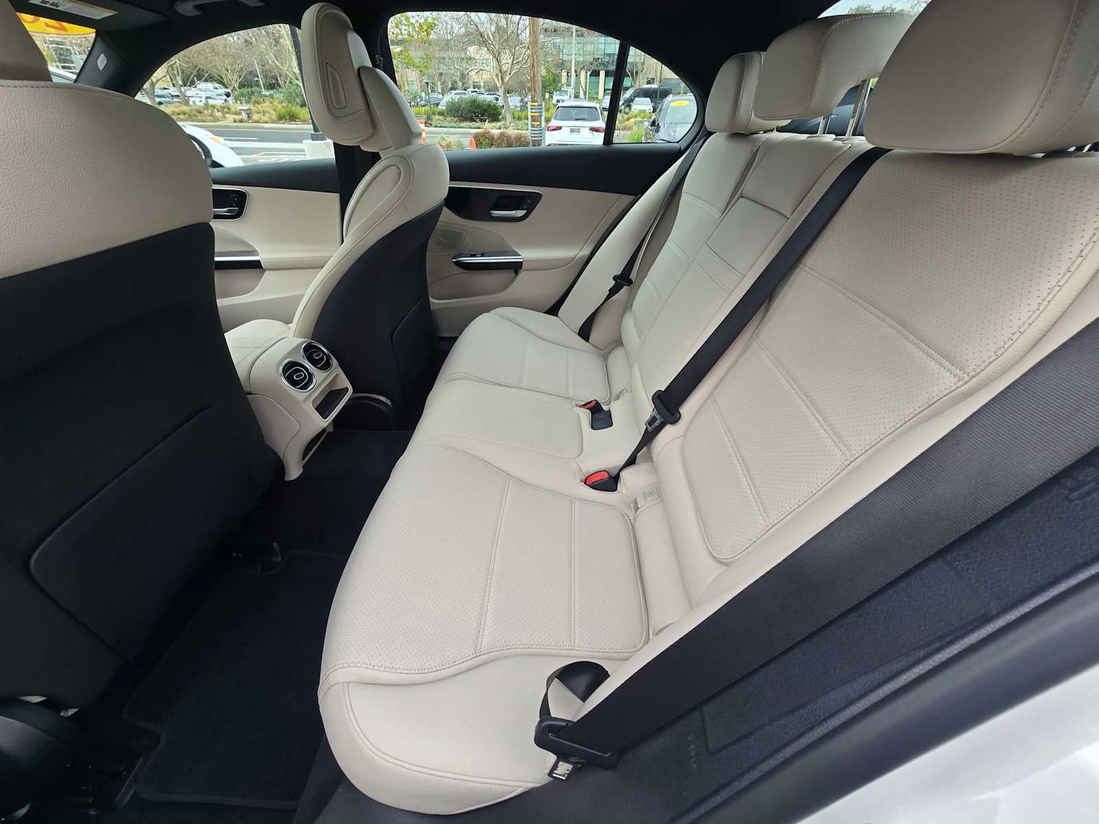 2025 Mercedes-Benz C 300 4MATIC® Sedan