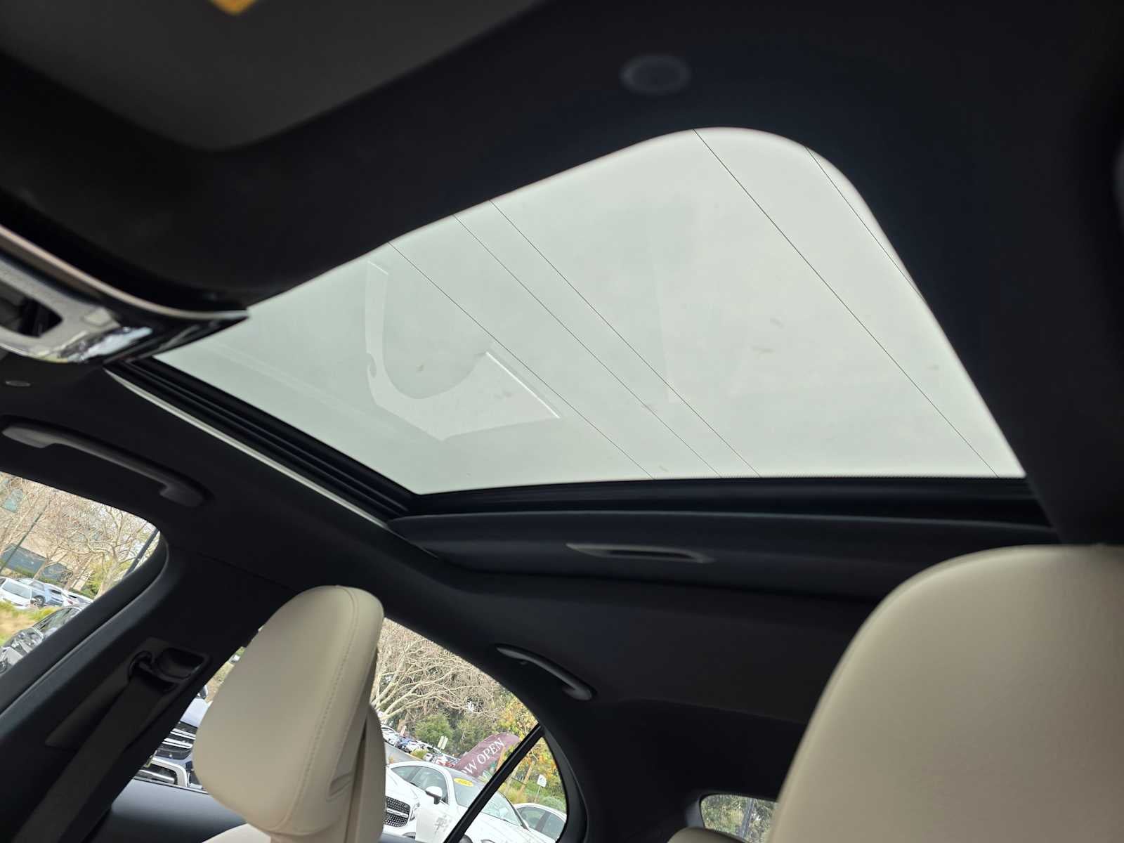 2025 Mercedes-Benz C 300 4MATIC® Sedan