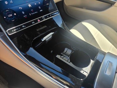 2026 Mercedes-Benz C 300 4MATIC® Sedan