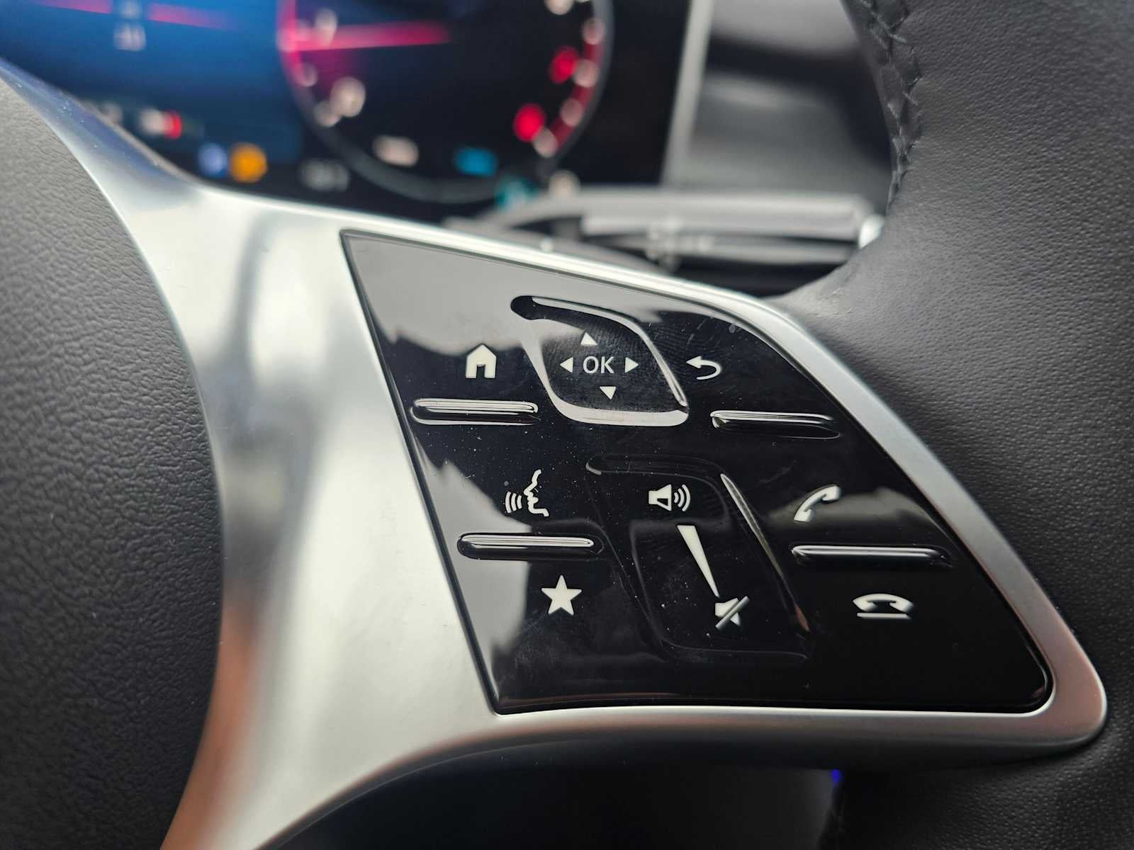 2026 Mercedes-Benz C 300 4MATIC® Sedan