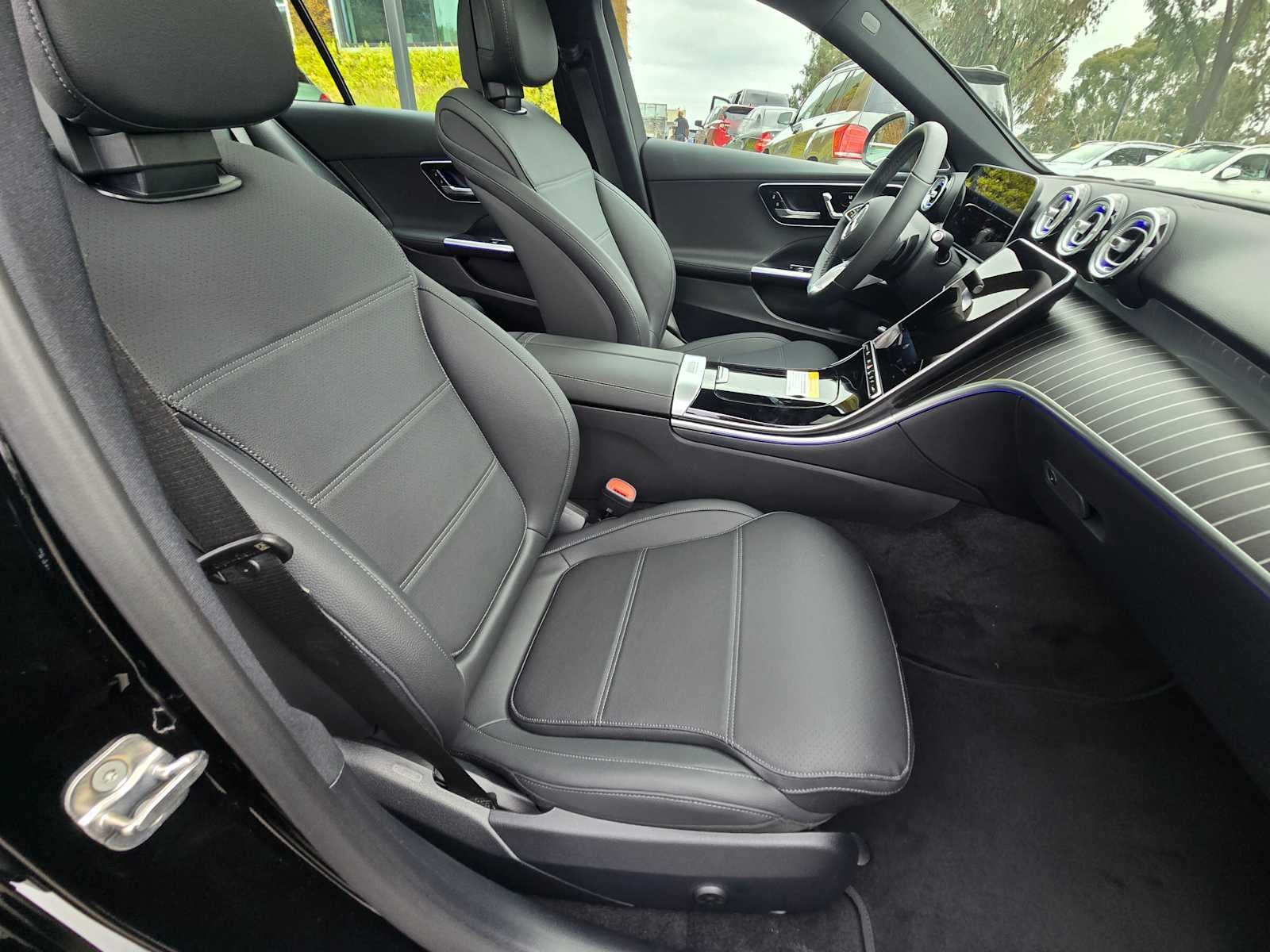 2026 Mercedes-Benz C 300 C 300