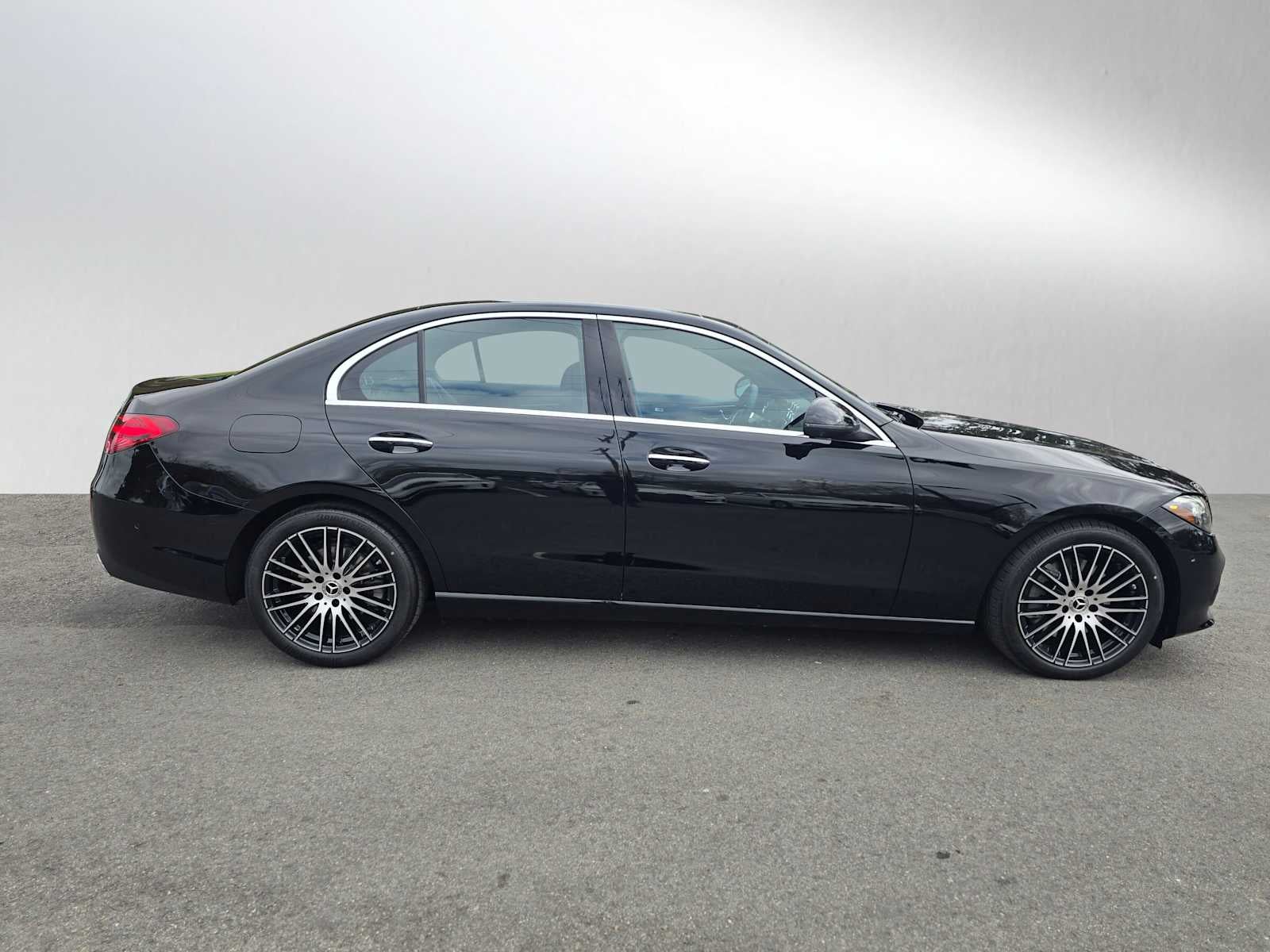 2026 Mercedes-Benz C 300 C 300