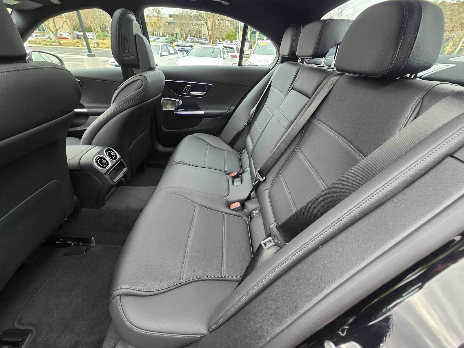 2026 Mercedes-Benz C 300 C 300