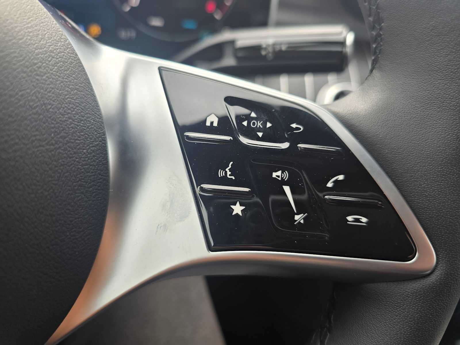 2026 Mercedes-Benz C 300 C 300