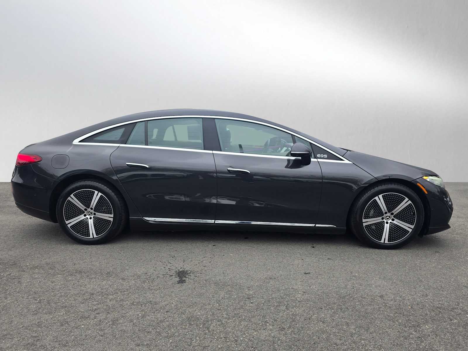 Used 2023 Mercedes-Benz EQS Base with VIN W1KCG2DB8PA035685 for sale in Palo Alto, CA