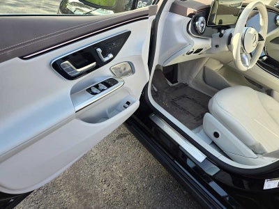 2023 Mercedes-Benz EQE 350 4MATIC®+ Sedan