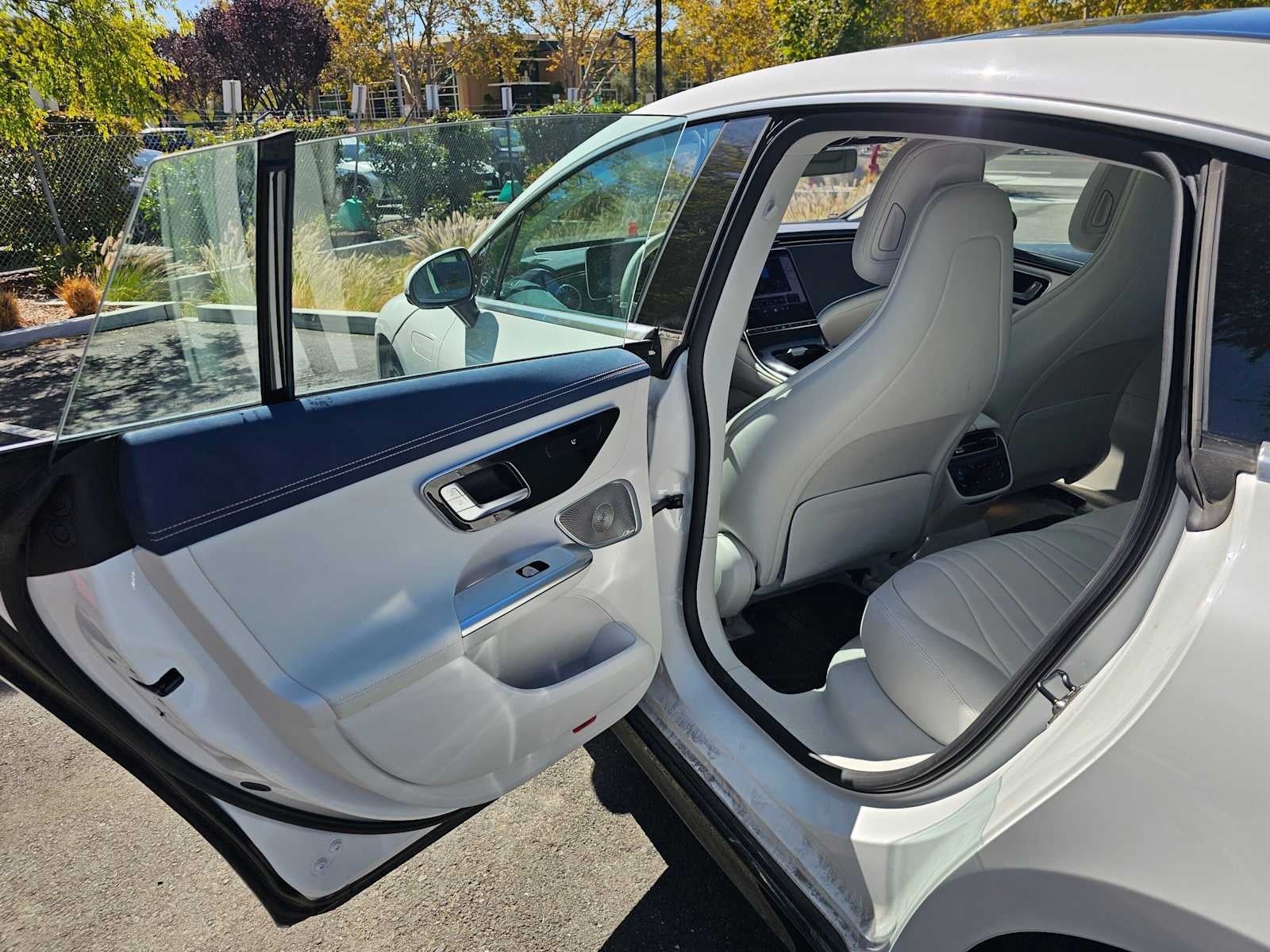 2023 Mercedes-Benz EQE 500 4MATIC®+ Sedan