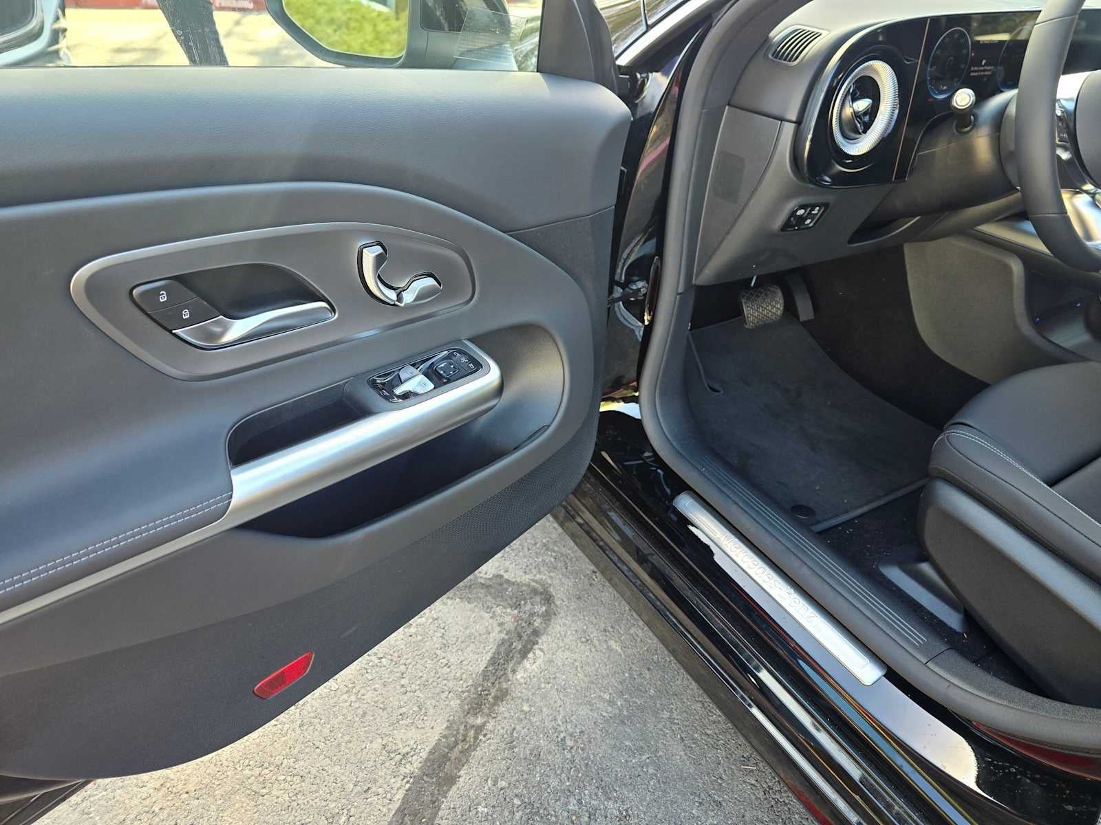2027 Mercedes-Benz CLA 250+ Electric RWD