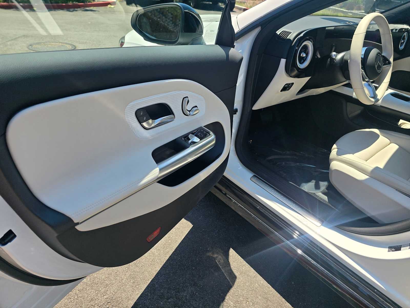 2026 Mercedes-Benz CLA 350 4MATIC® Sedan