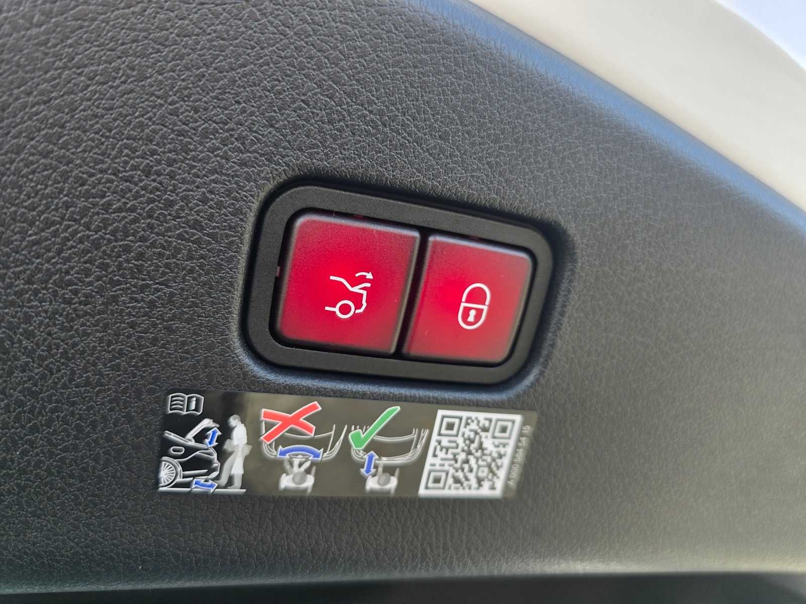 2026 Mercedes-Benz CLE AMG® CLE 53