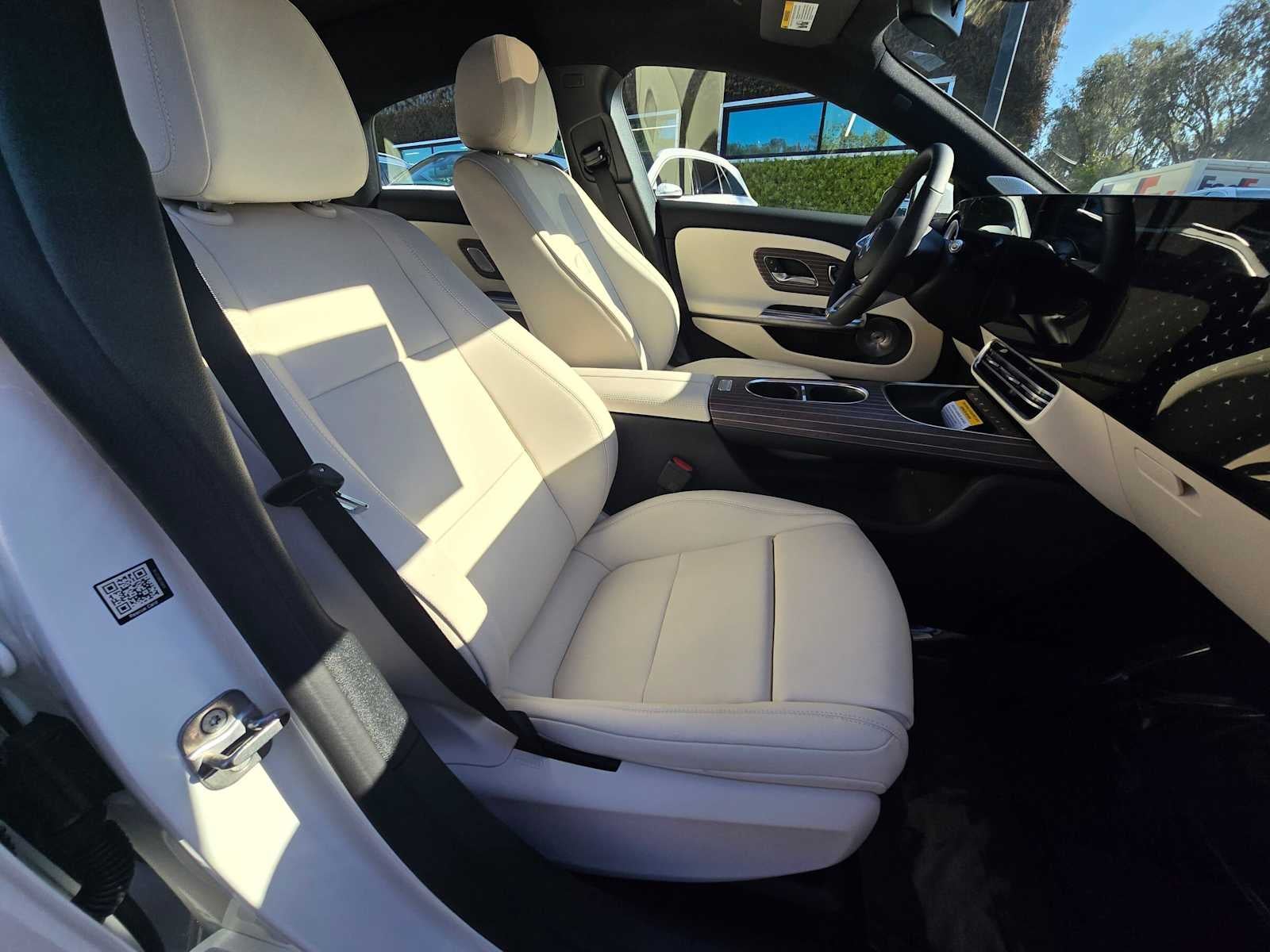 2027 Mercedes-Benz CLA 220 Hybrid FWD