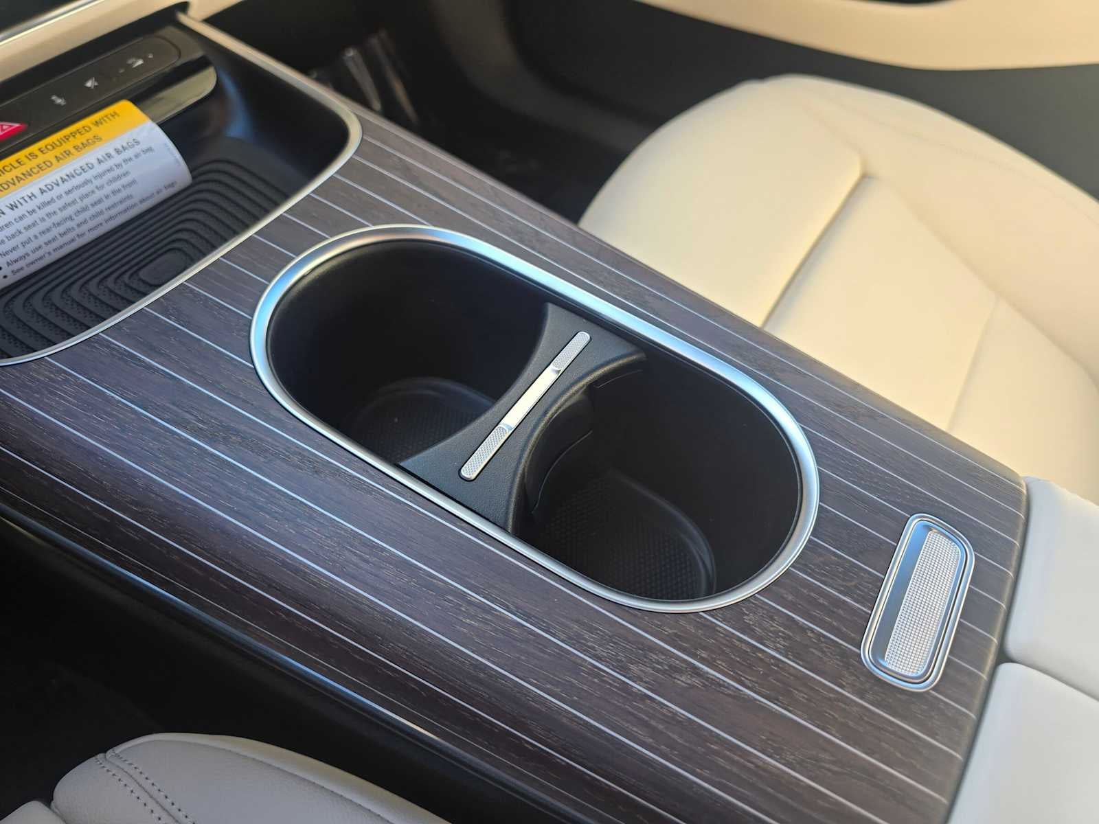 2027 Mercedes-Benz CLA 220 Hybrid FWD