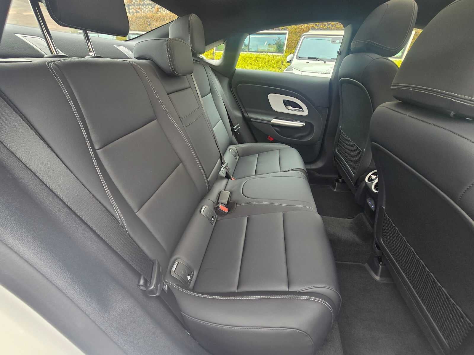 2027 Mercedes-Benz CLA 220 Hybrid FWD