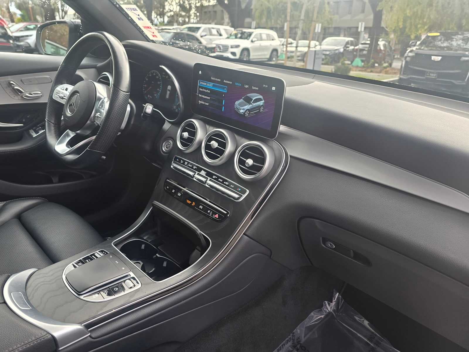 2022 Mercedes-Benz GLC 300 GLC 300