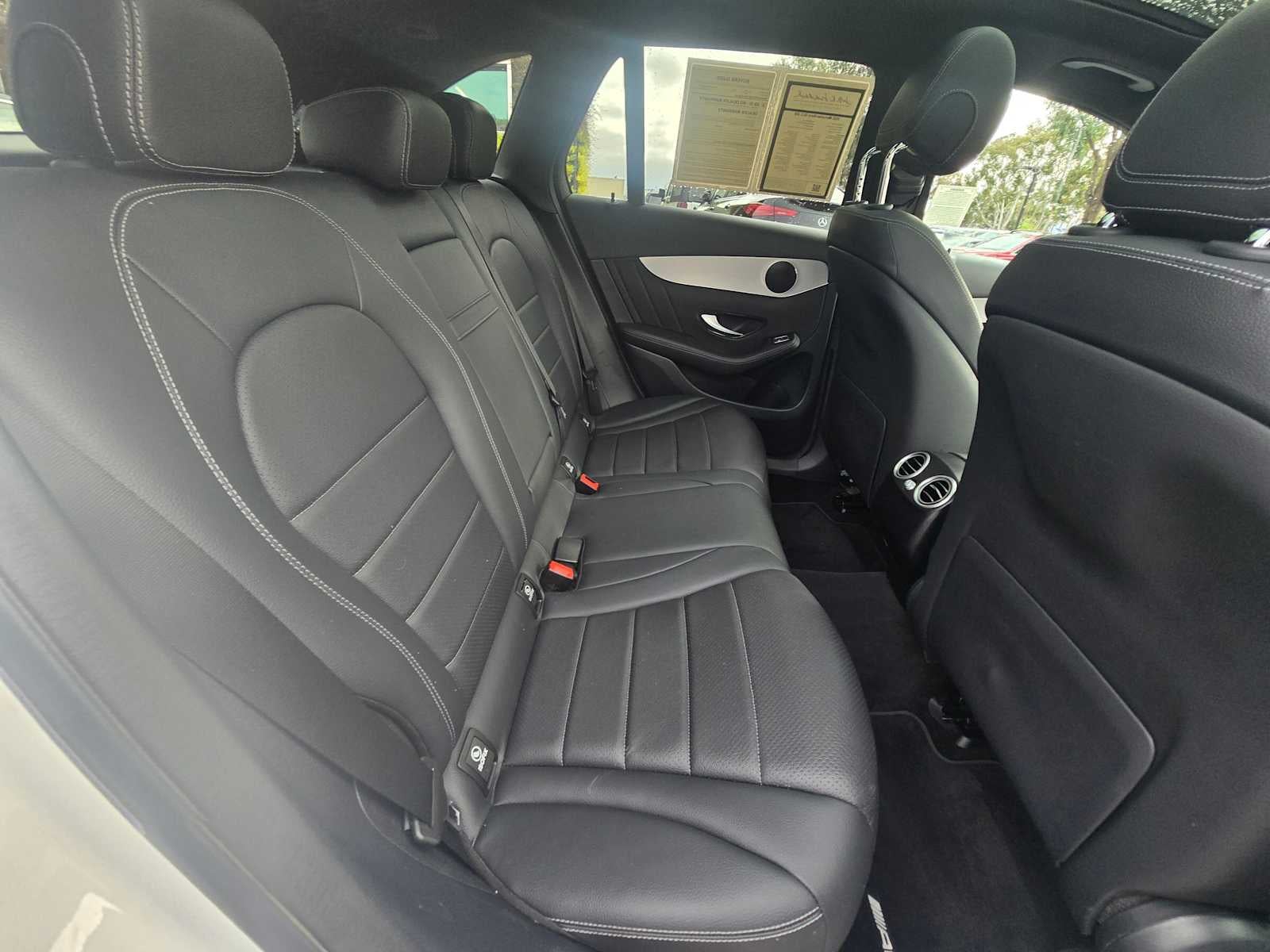 2022 Mercedes-Benz GLC 300 GLC 300