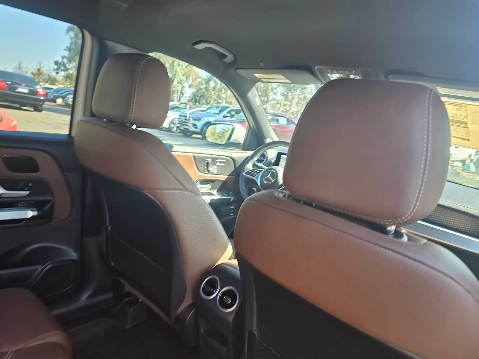 2025 Mercedes-Benz GLB GLB 250