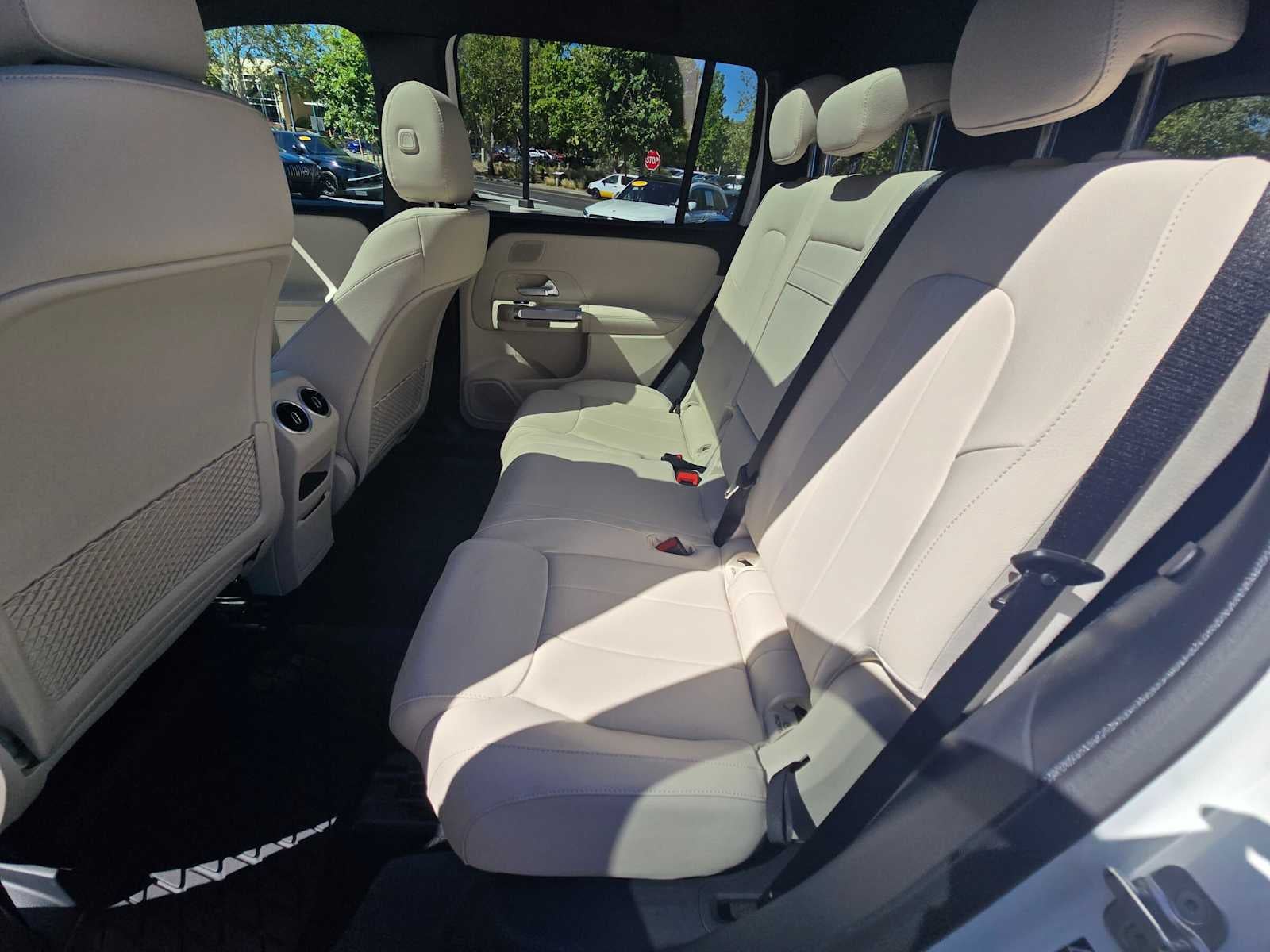 2026 Mercedes-Benz GLB 250 SUV