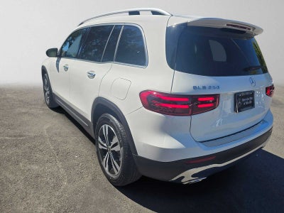 2026 Mercedes-Benz GLB 250 SUV