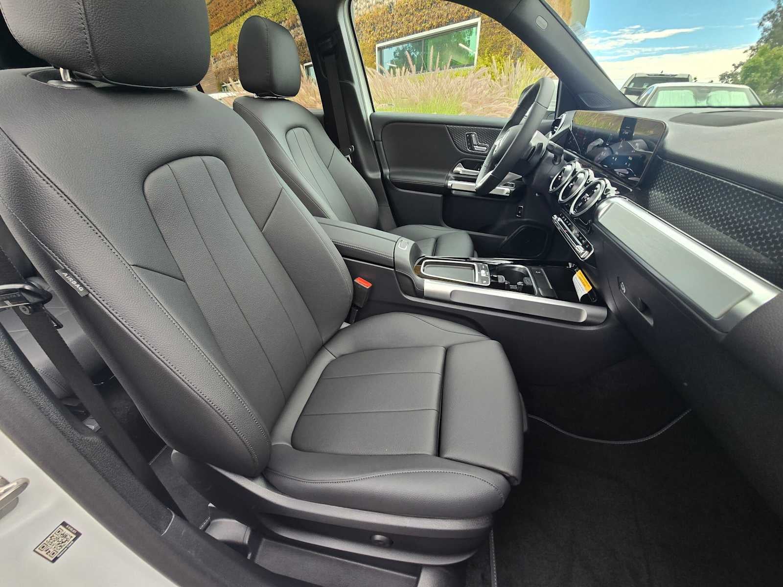 2026 Mercedes-Benz GLB 250 SUV