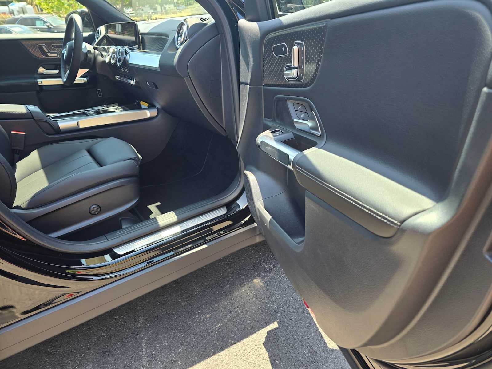 2025 Mercedes-Benz GLB GLB 250