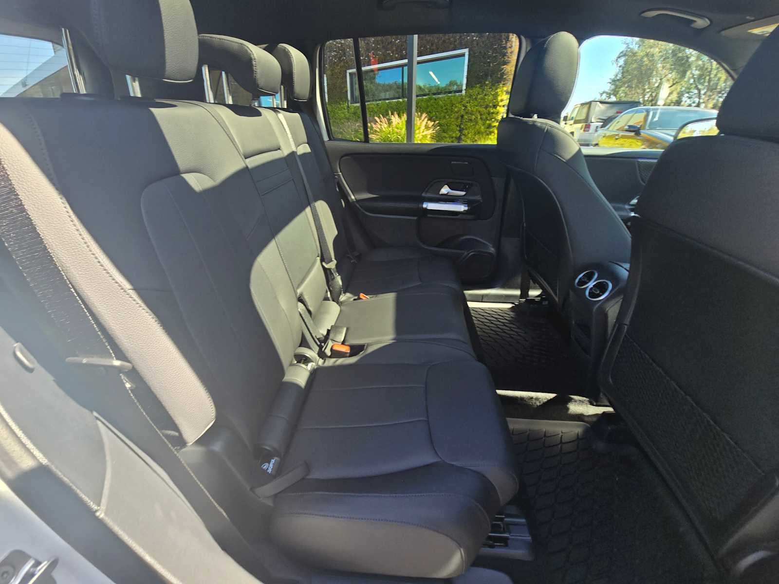 2026 Mercedes-Benz GLB 250 SUV