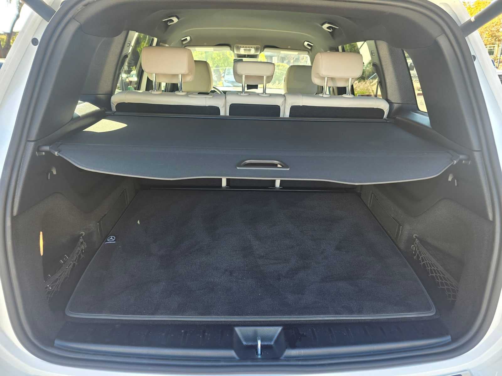 2025 Mercedes-Benz GLB 250 SUV