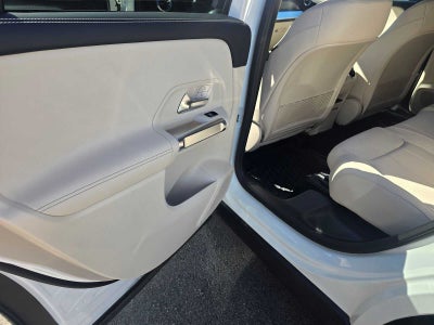 2025 Mercedes-Benz GLB 250 SUV