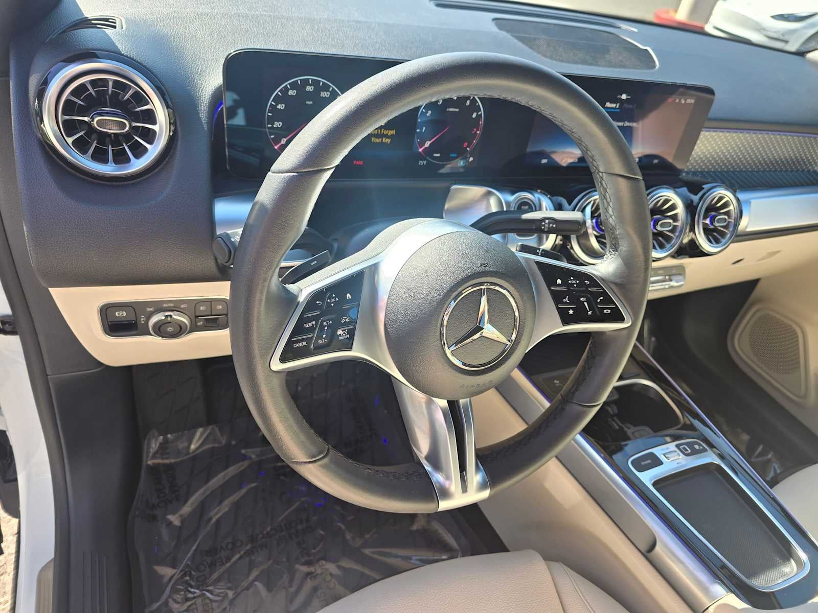 2025 Mercedes-Benz GLB 250 SUV