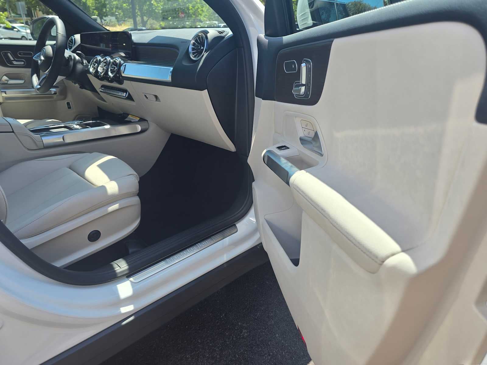 2025 Mercedes-Benz GLB GLB 250