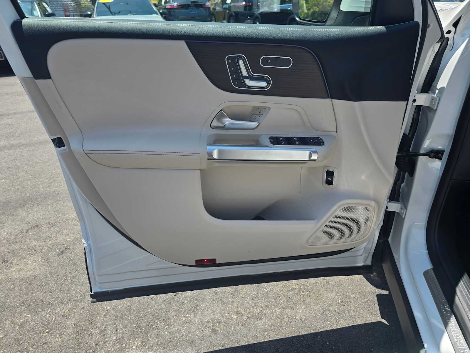 2025 Mercedes-Benz GLB GLB 250