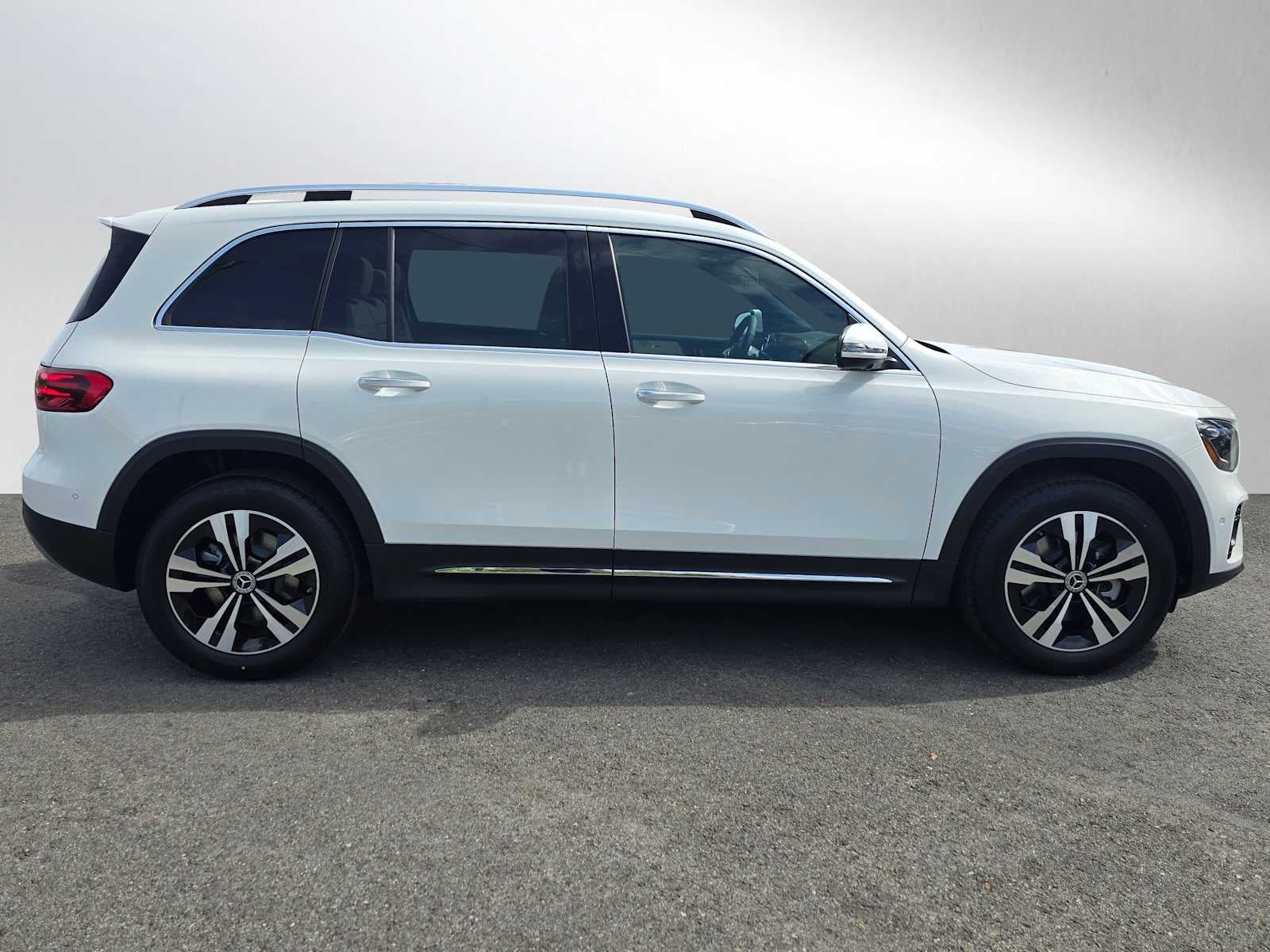 2026 Mercedes-Benz GLB 250 SUV