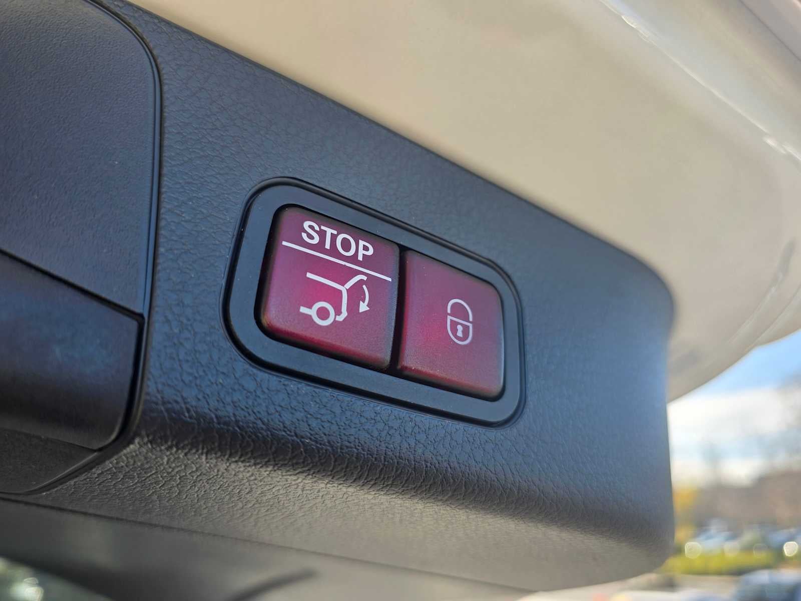 2025 Mercedes-Benz GLB GLB 250