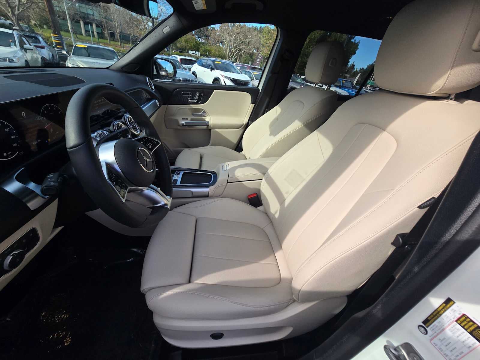 2025 Mercedes-Benz GLB GLB 250