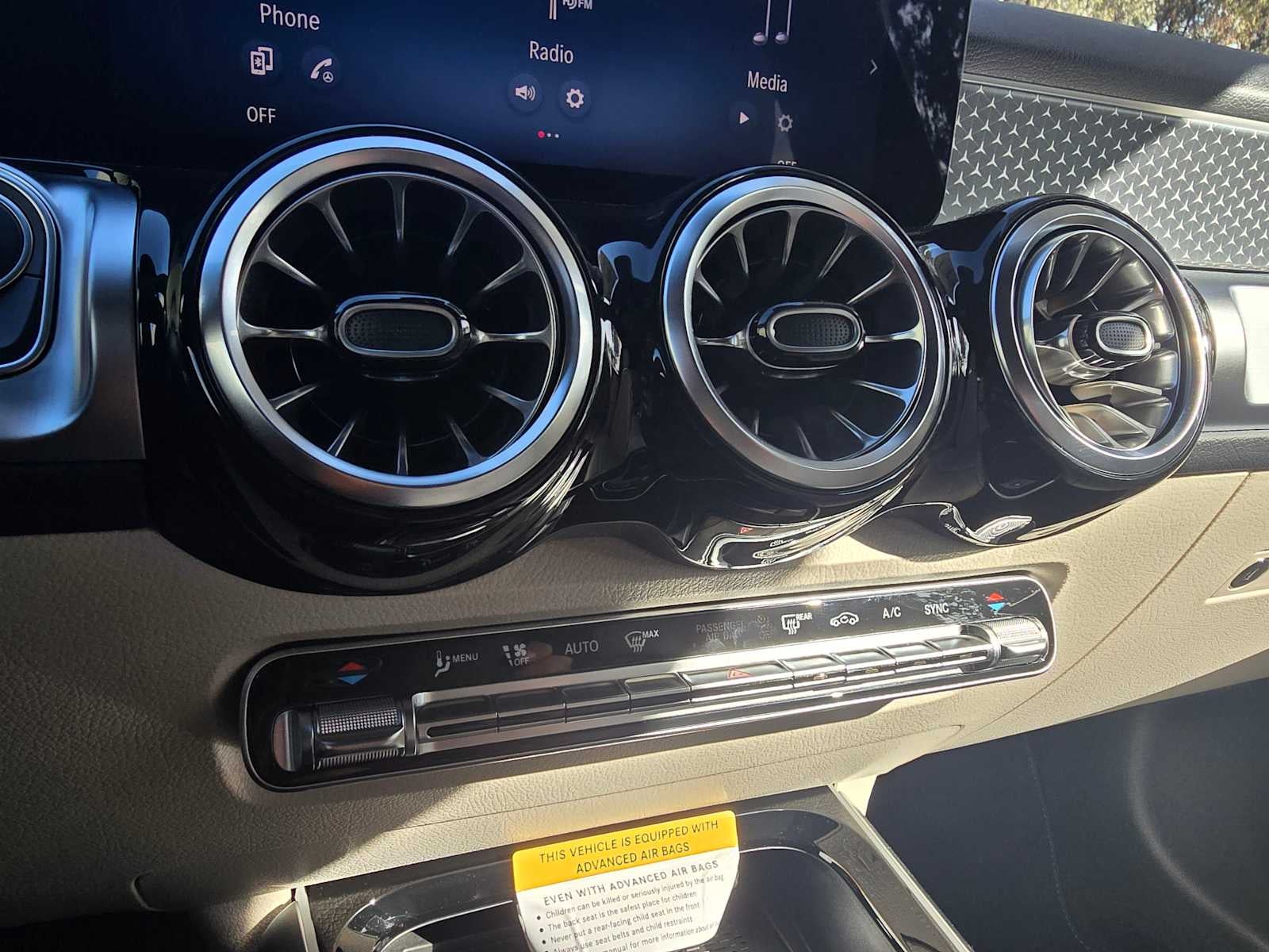 2026 Mercedes-Benz GLB 250 GLB 250