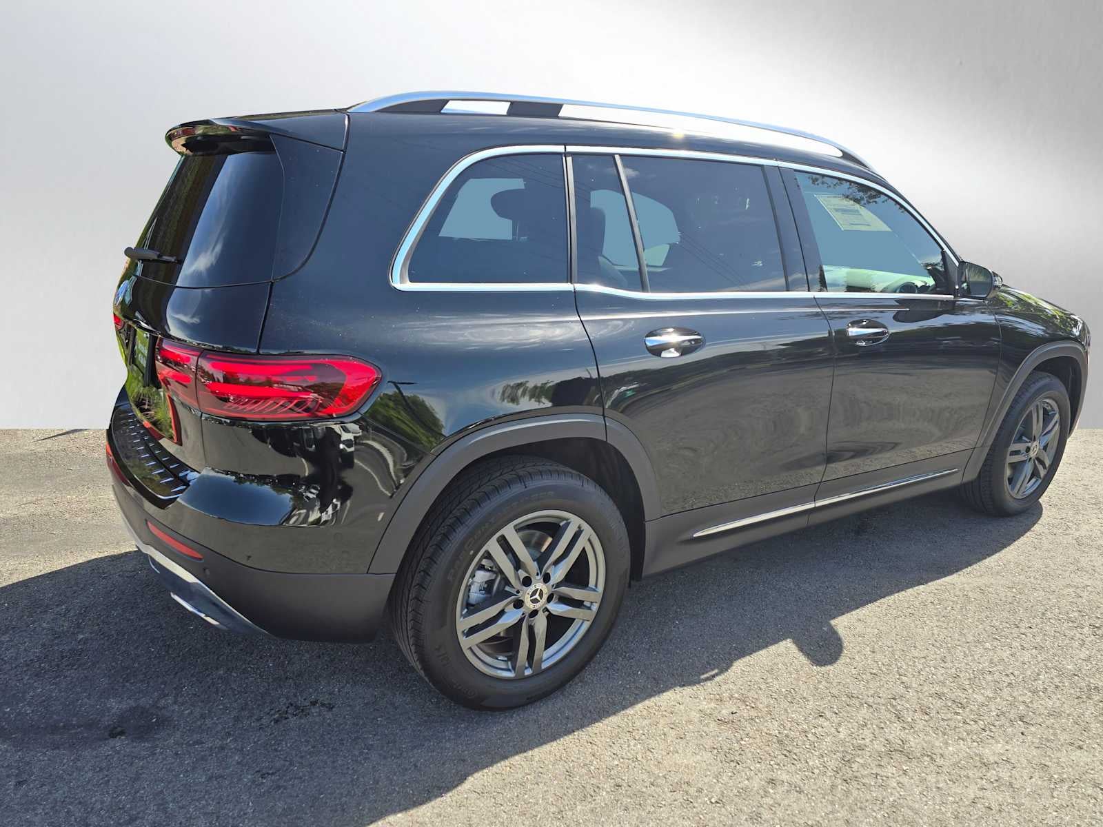 2026 Mercedes-Benz GLB 250 SUV