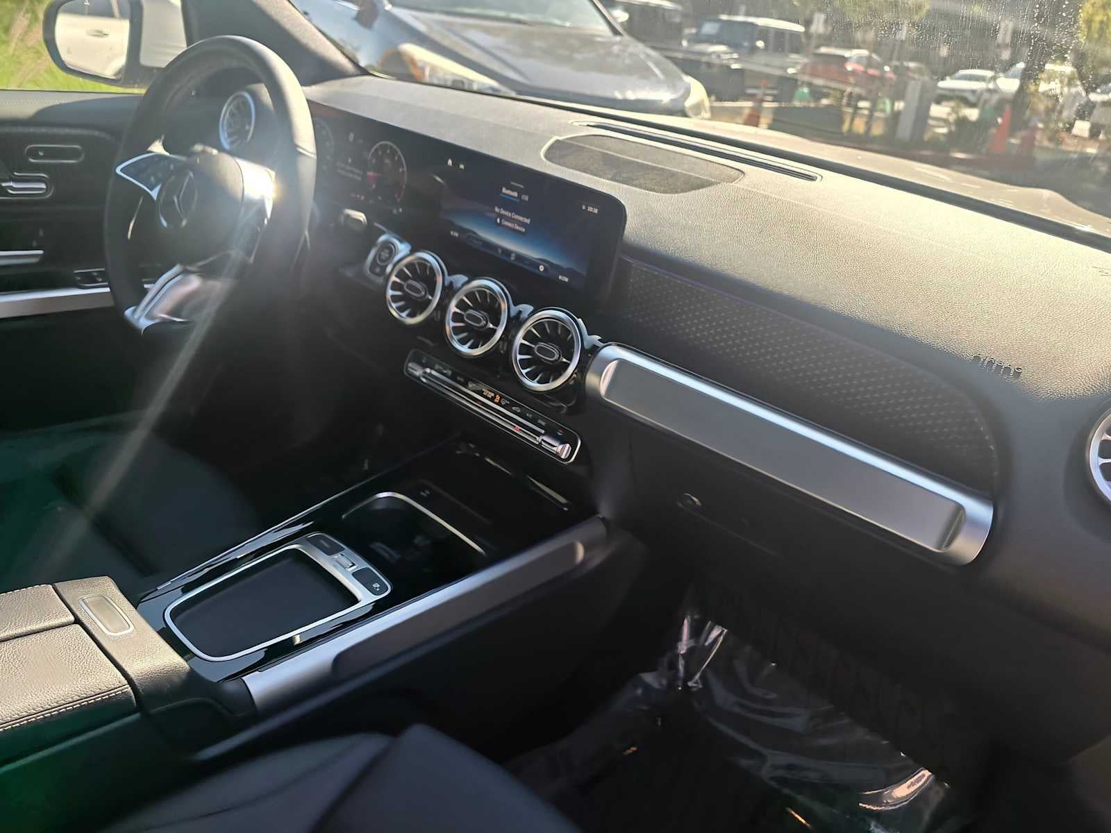2024 Mercedes-Benz GLB 250 4MATIC® SUV
