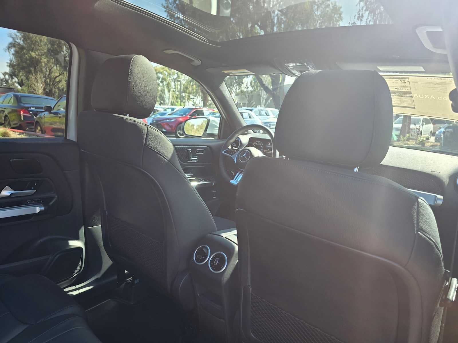 2026 Mercedes-Benz GLB 250 4MATIC® SUV