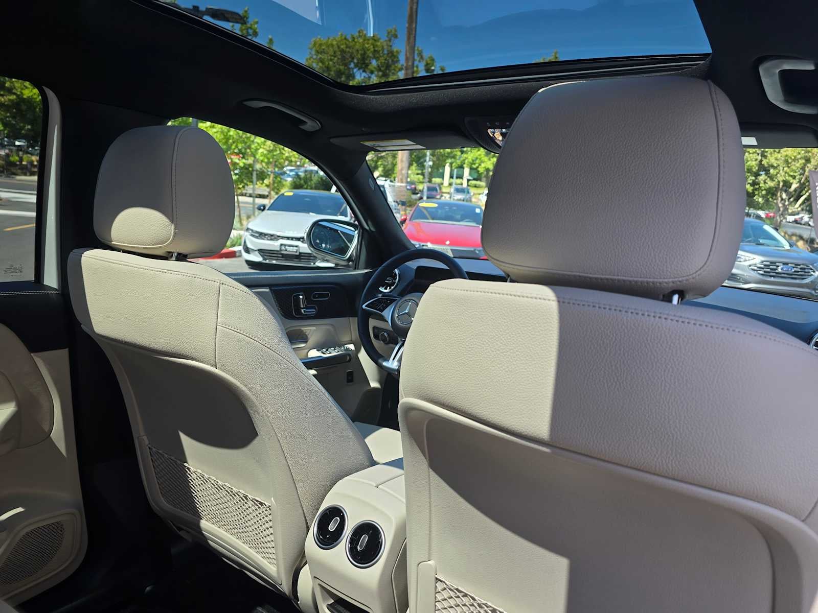 2025 Mercedes-Benz GLB GLB 250