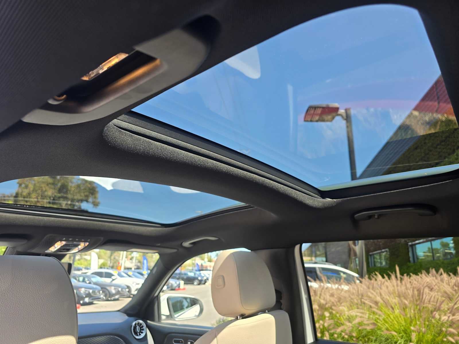 2025 Mercedes-Benz GLB GLB 250