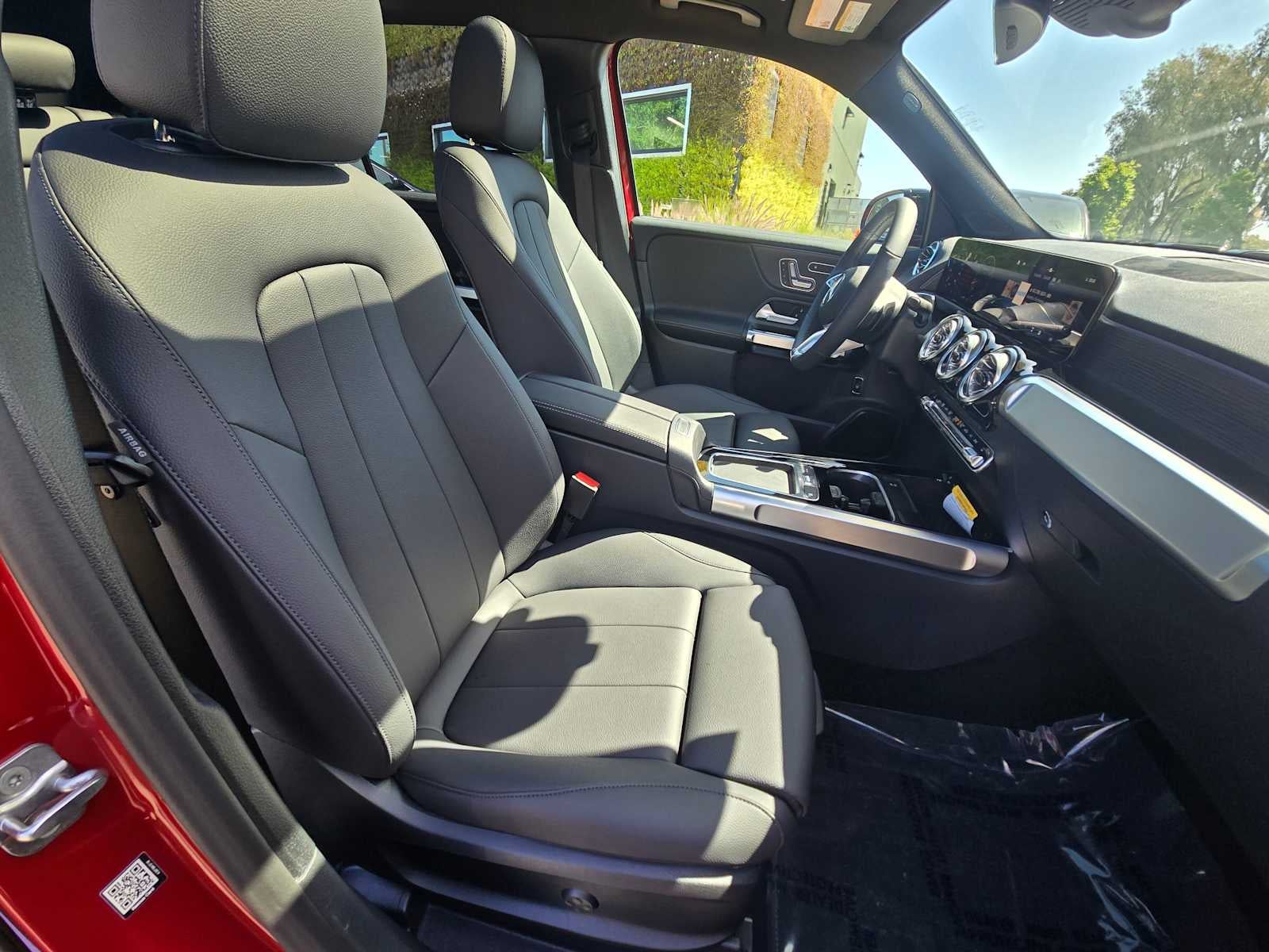 2026 Mercedes-Benz GLB 250 4MATIC® SUV