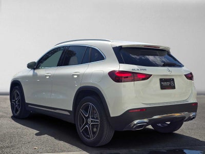 2026 Mercedes-Benz GLA 250 SUV