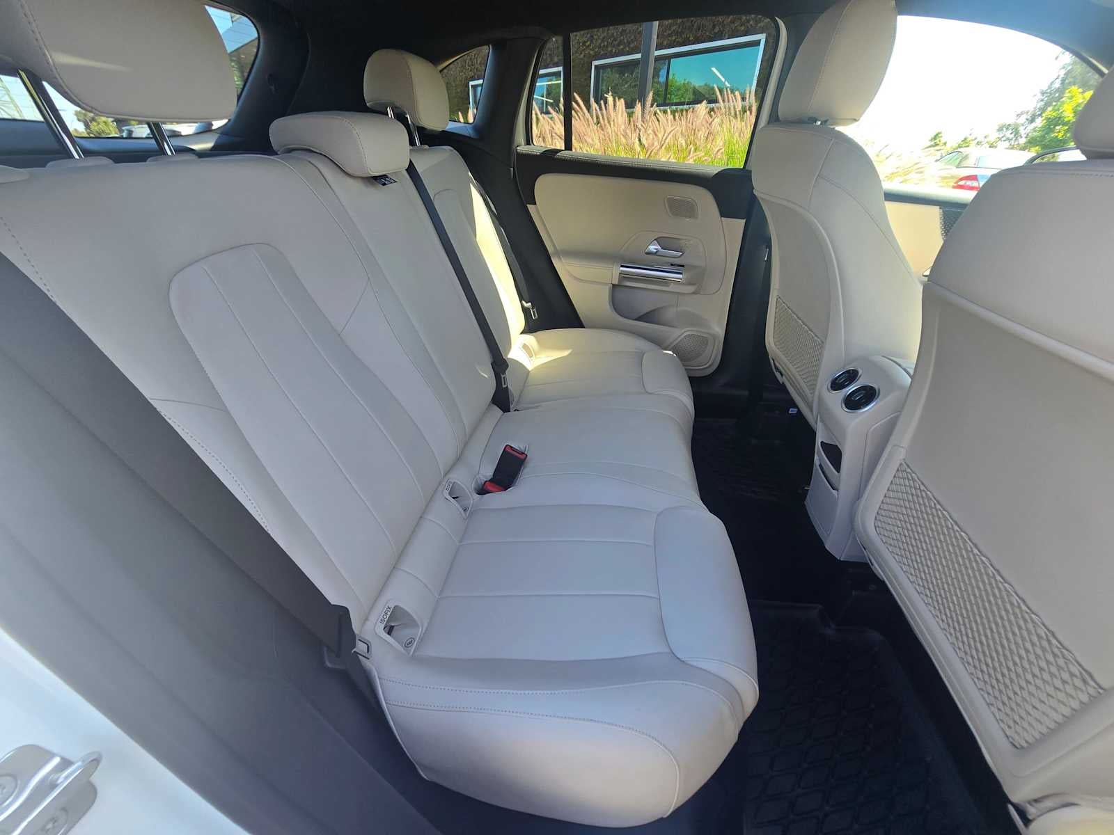 2026 Mercedes-Benz GLA 250 4MATIC® SUV