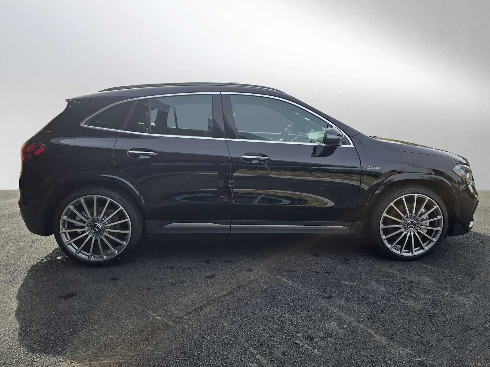 2025 Mercedes-Benz GLA AMG® GLA 35