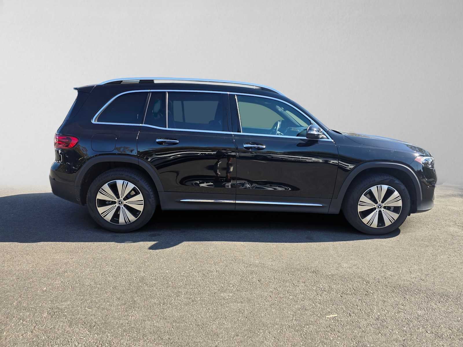 2024 Mercedes-Benz EQB 300 4MATIC® SUV
