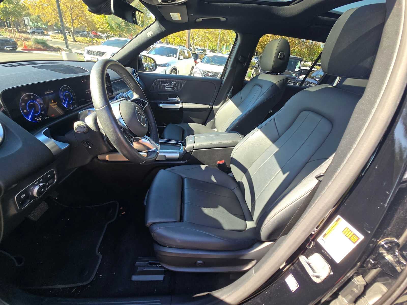 2024 Mercedes-Benz EQB 300 4MATIC® SUV