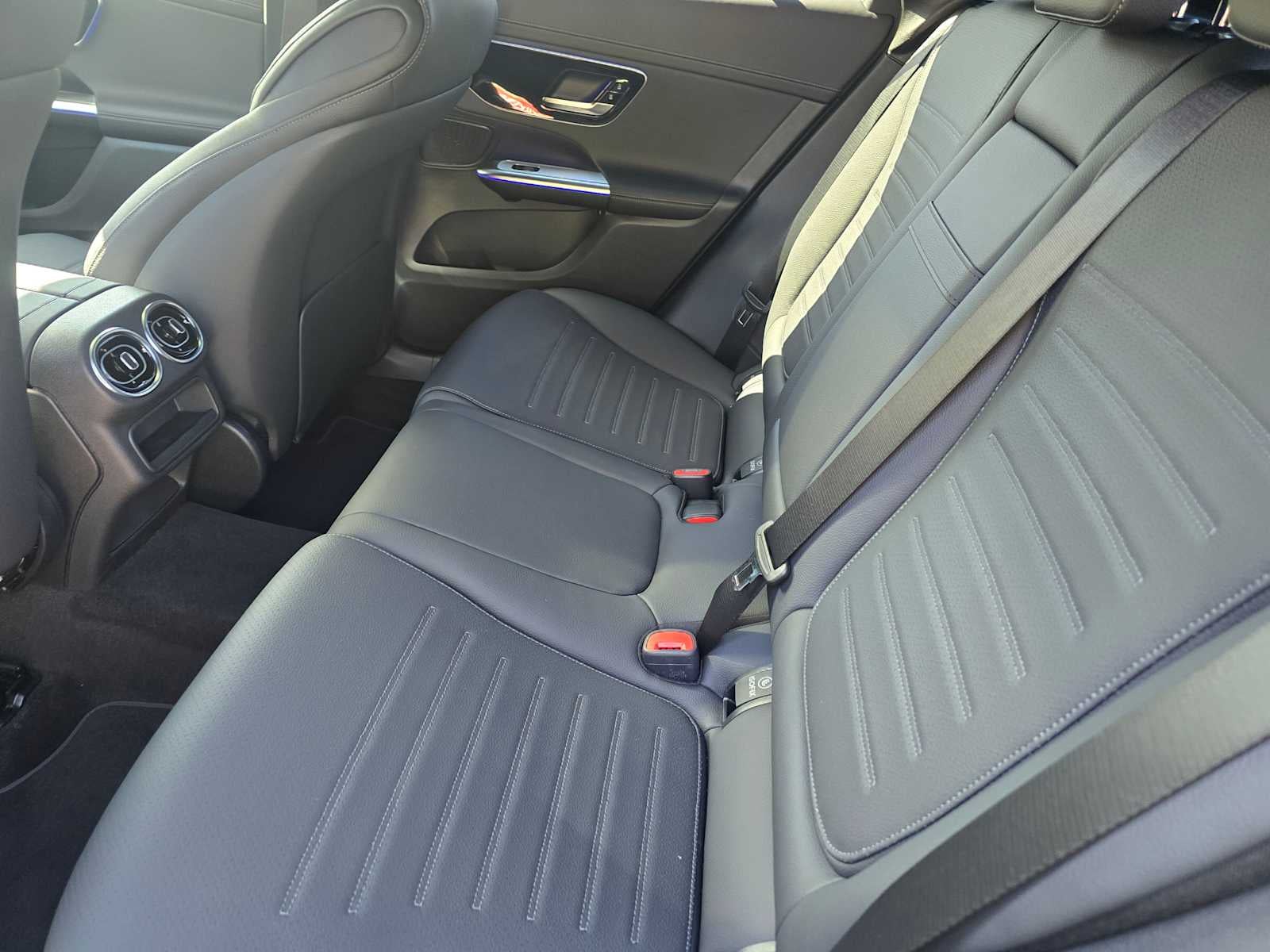 2026 Mercedes-Benz GLC 300 4MATIC® Coupe