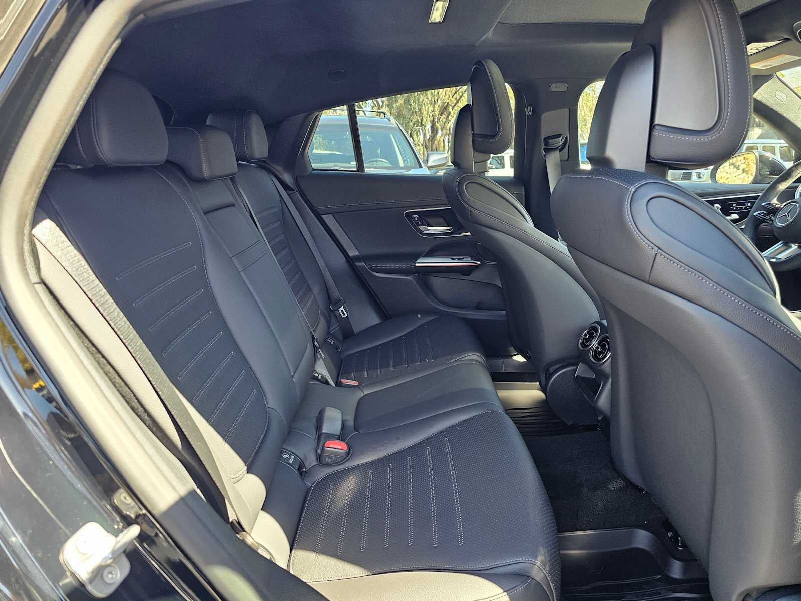 2027 Mercedes-Benz GLC 300 4MATIC® Coupe