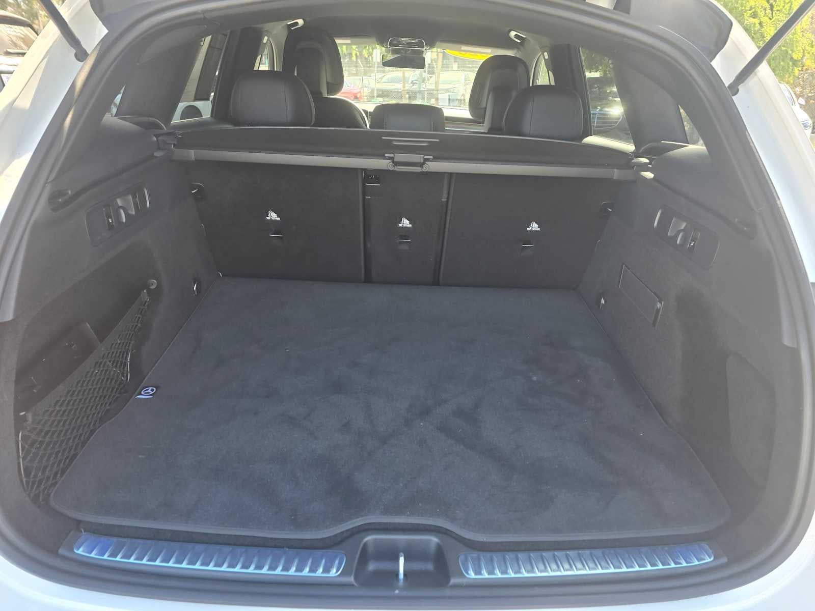 2026 Mercedes-Benz GLC 300 SUV