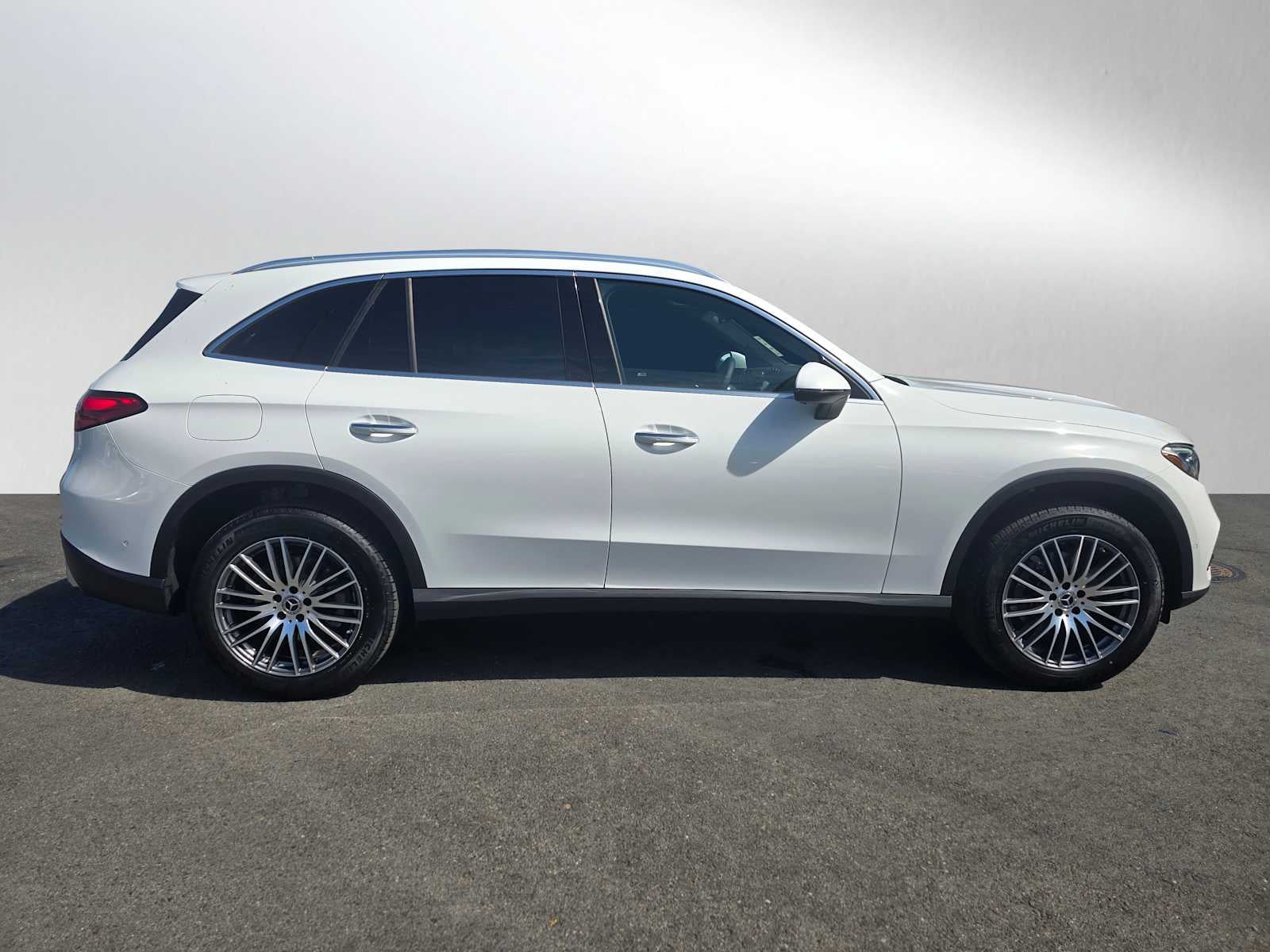 2026 Mercedes-Benz GLC 300 SUV