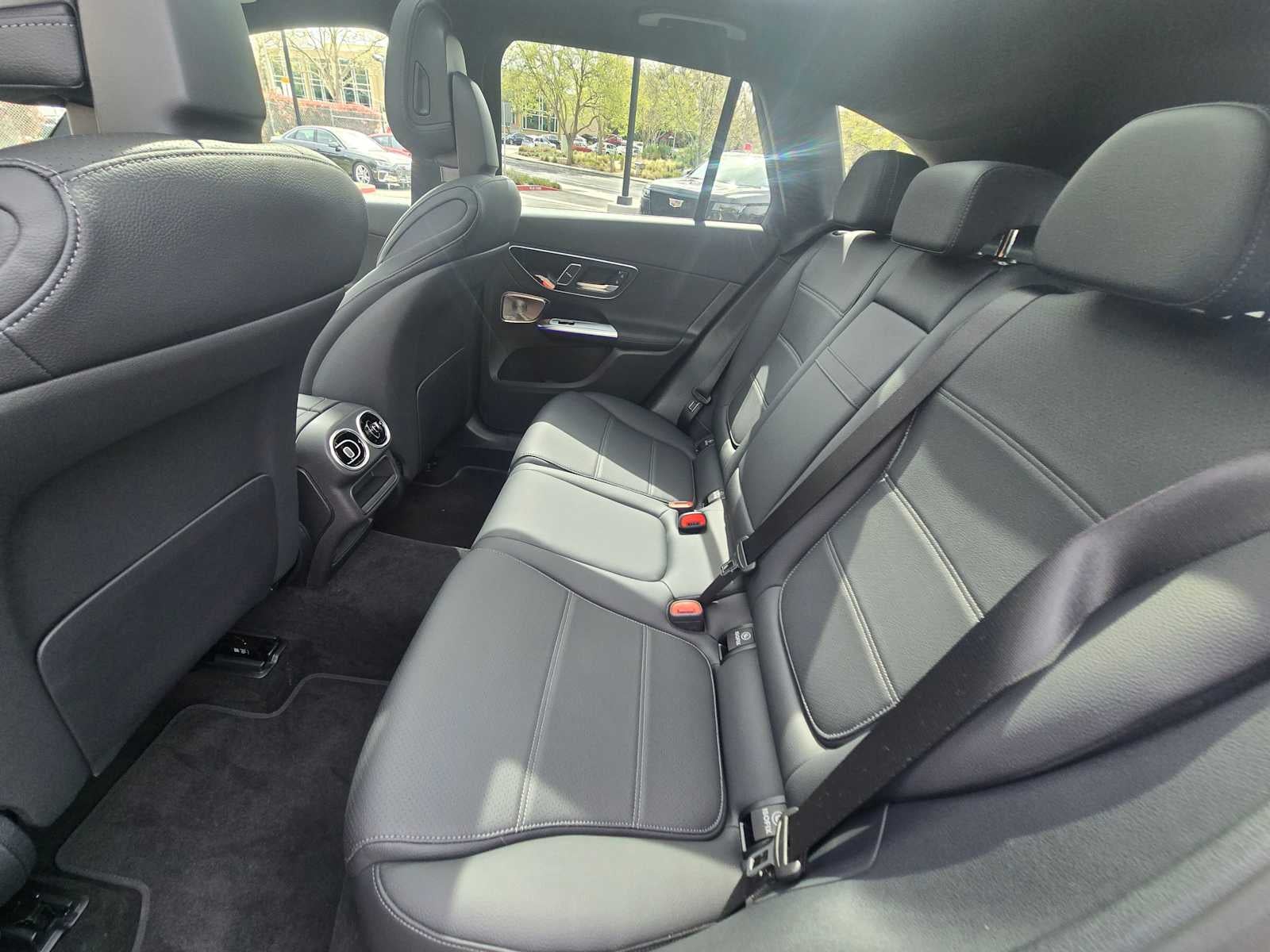 2026 Mercedes-Benz GLC 300 SUV